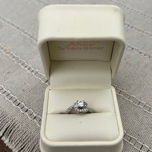 Silver engagement ring, round brilliant diamond, 0.4 ct, size 5.  Never worn